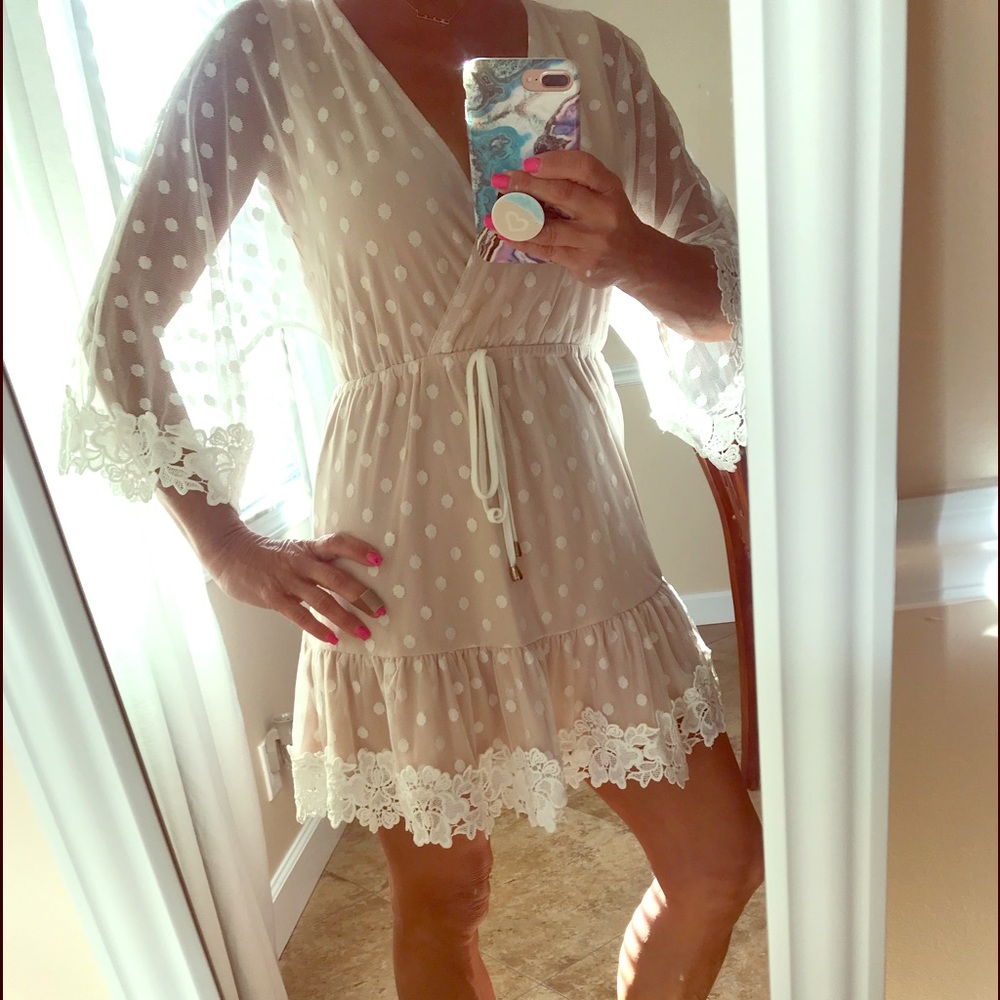 Lace dress NWT small